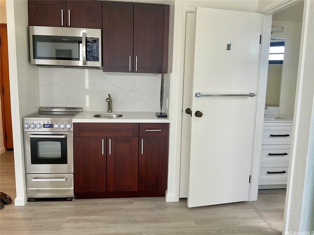 300 Wai Nani Way - Photo 2 of 20