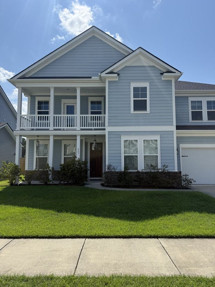 227 Bering Ln - Photo 3 of 39