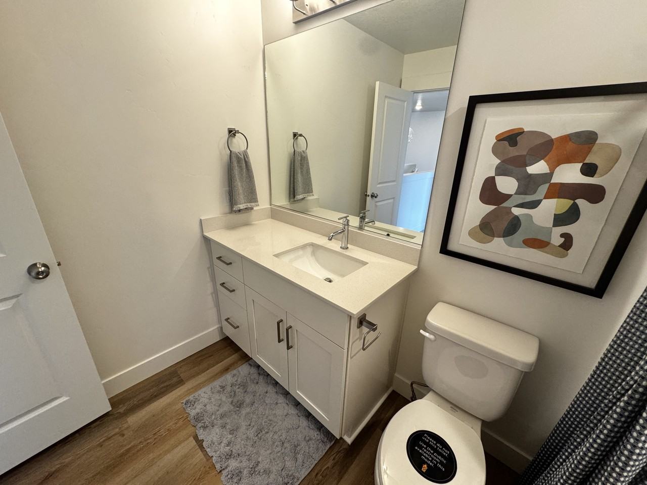 739 Wn - Photo 3 of 21