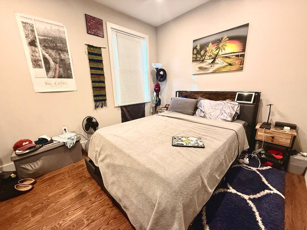 268 Griffith St - Photo 5 of 9