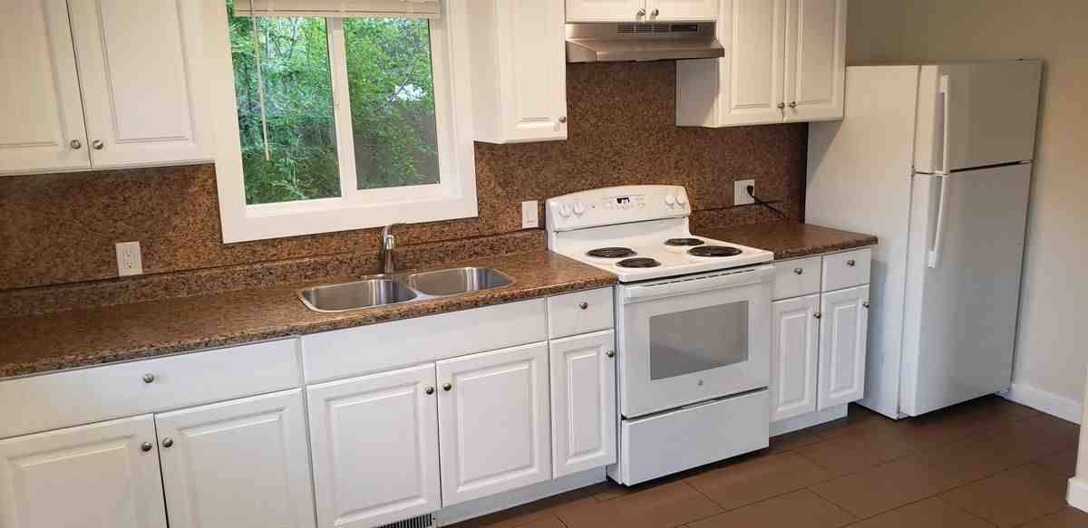560 N 900 W ##B - Photo 4 of 14