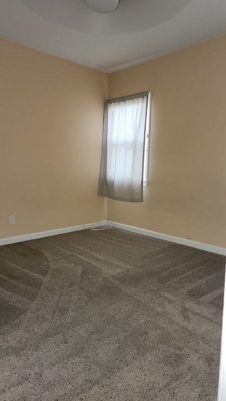 1274 Tourmaline Ave - Photo 7 of 8