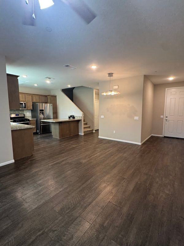 7866 Marbil Ln - Photo 4 of 27