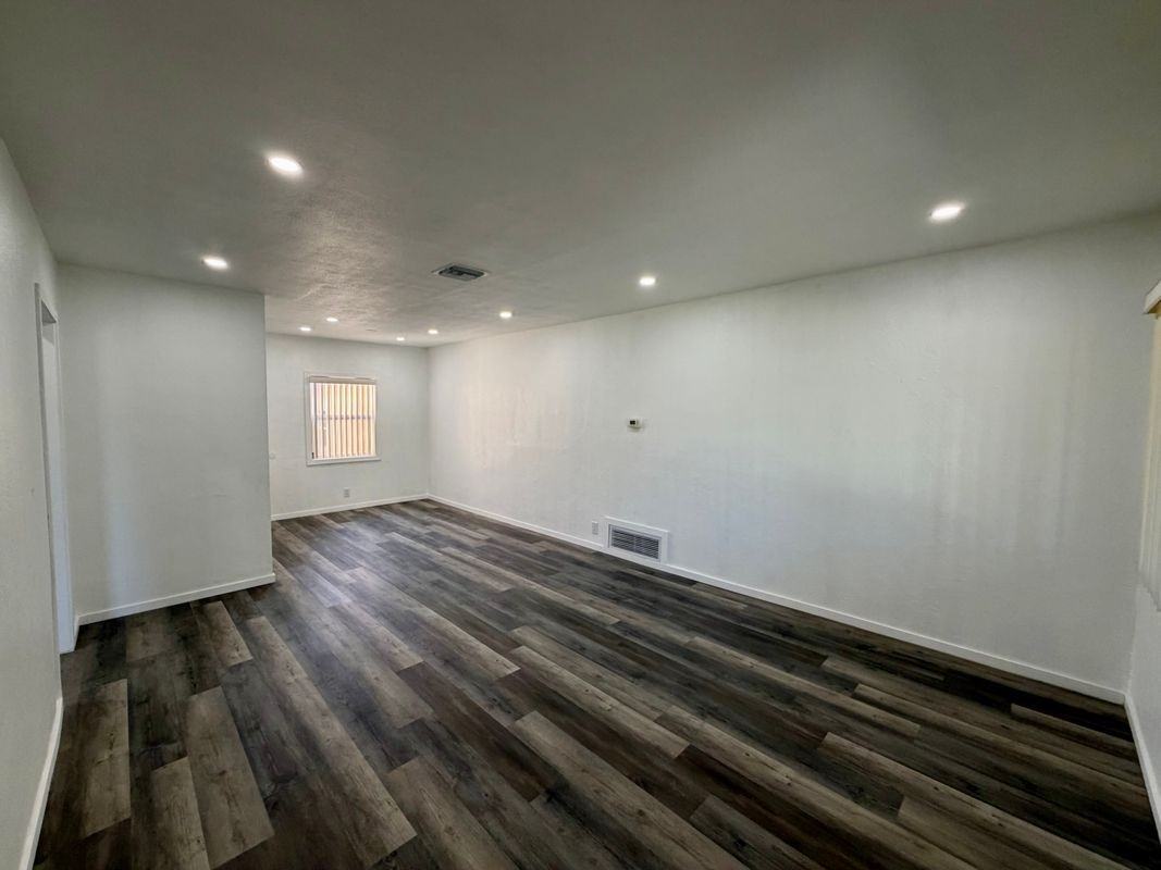 2428 Vasquez Pl - Photo 2 of 13