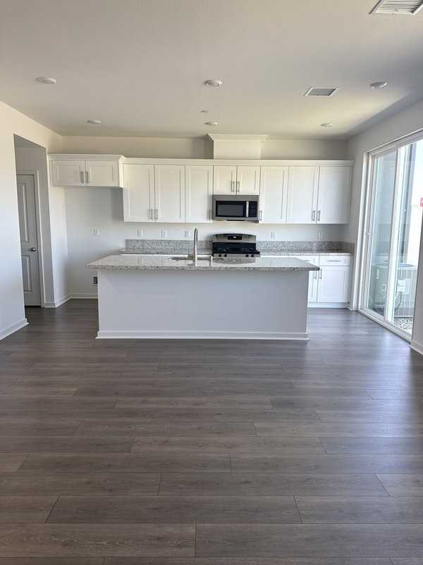 32670 Ventura Ln - Photo 4 of 24