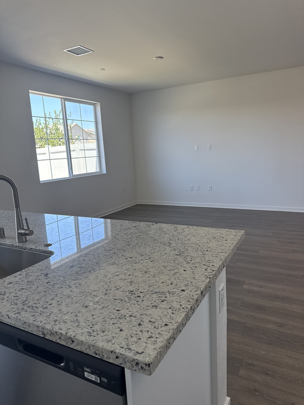 32670 Ventura Ln - Photo 5 of 24
