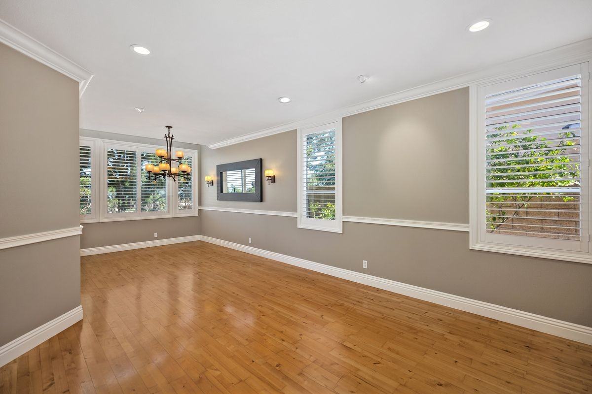 44 Raven Ln - Photo 6 of 14