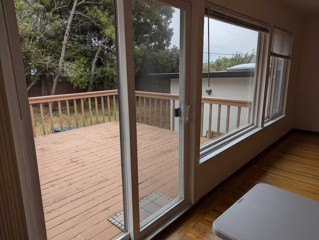 1130 Vermont Way ##1b - Photo 3 of 3