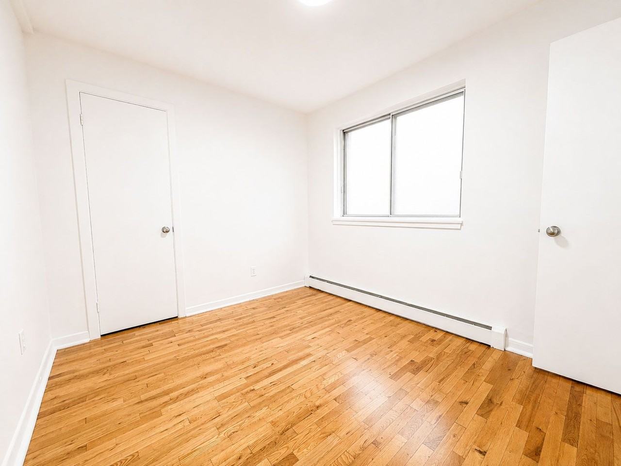 4301 de la Roche - Photo 7 of 16