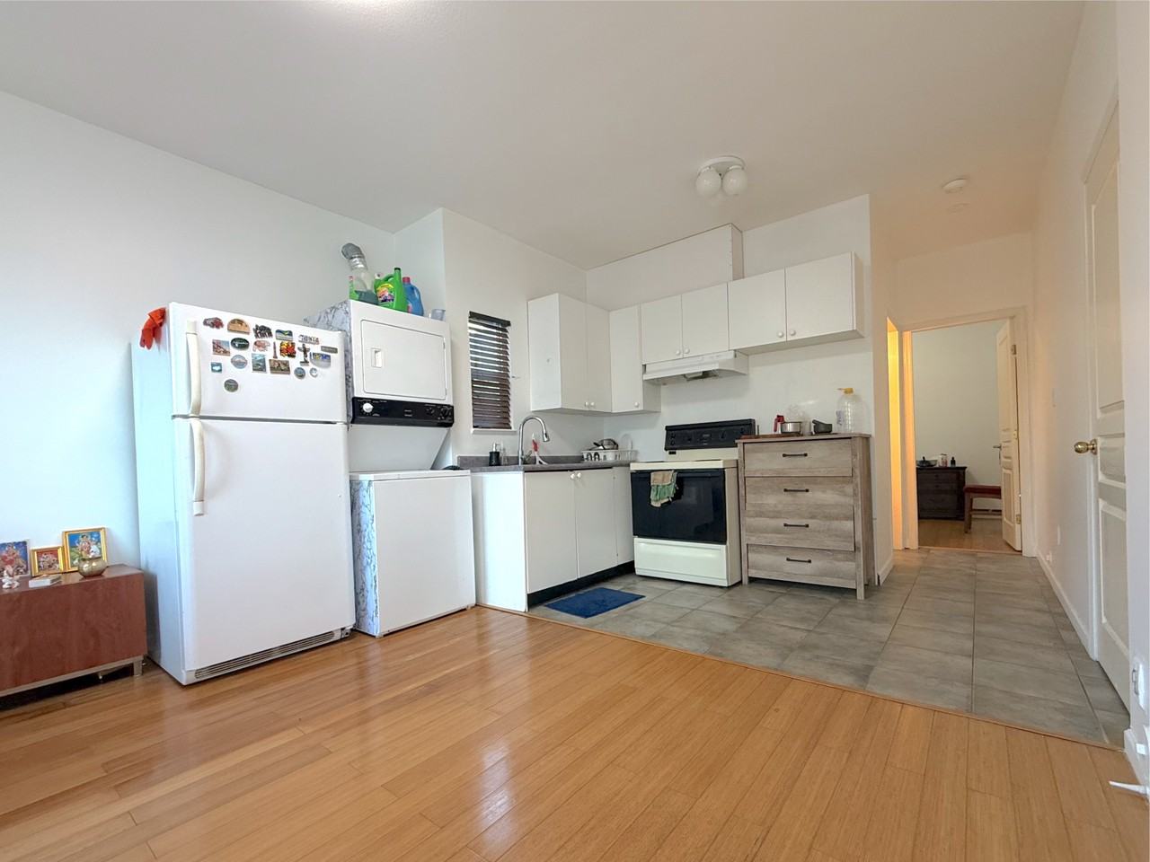 10455 Odlin Rd - Photo 2 of 9