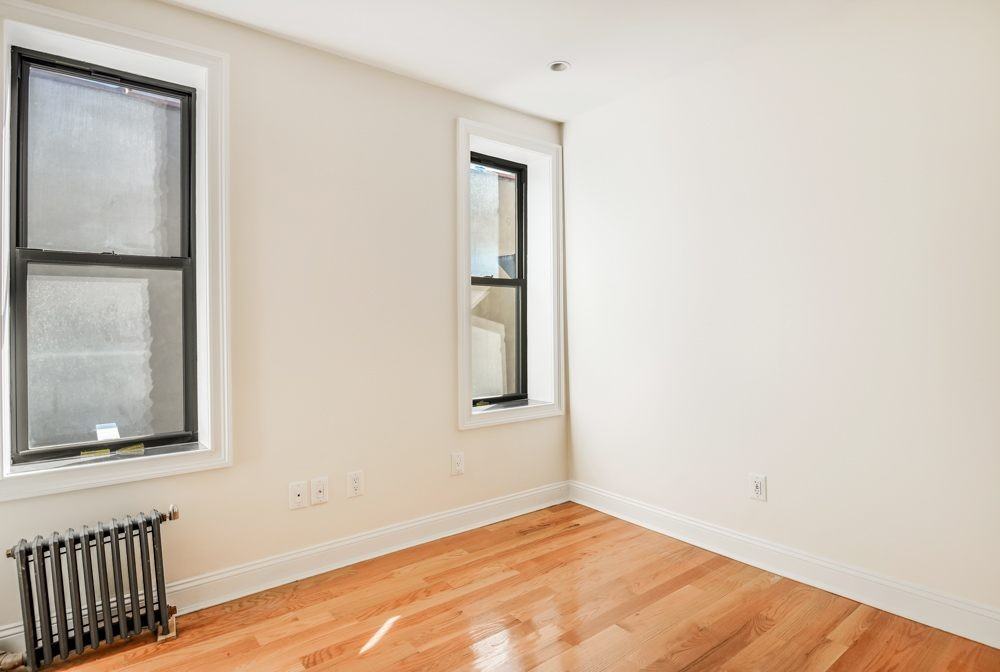 1153-1159 President Street - Photo 4 of 7