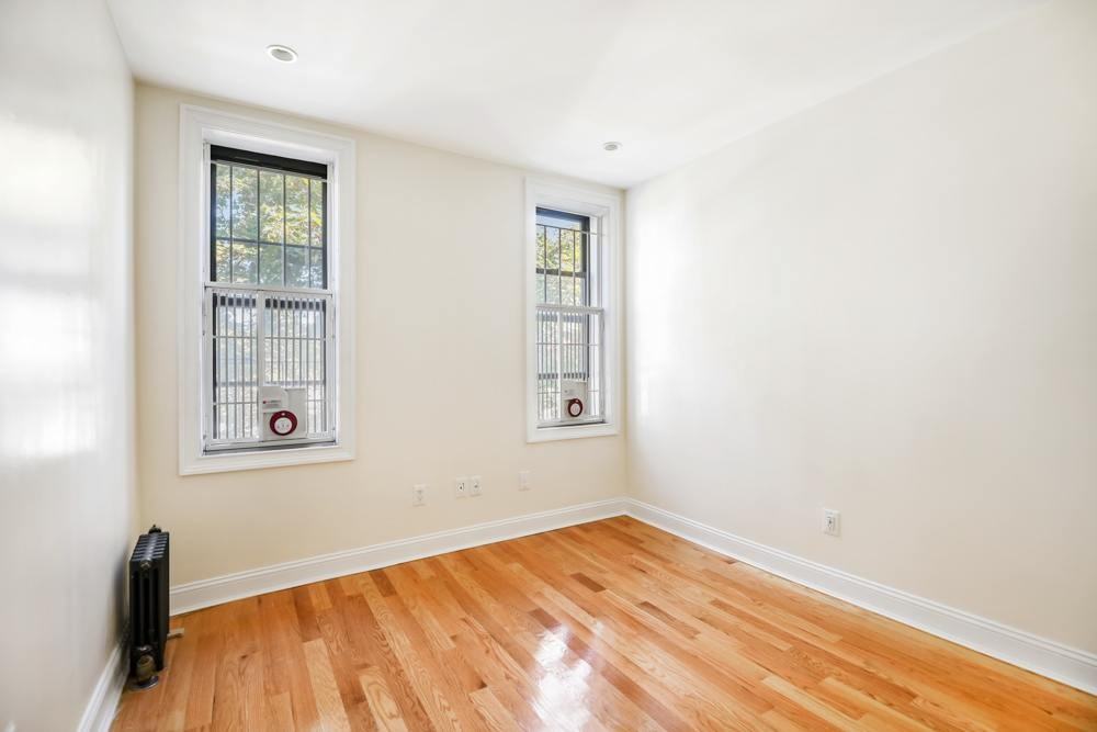 1153-1159 President Street - Photo 5 of 7