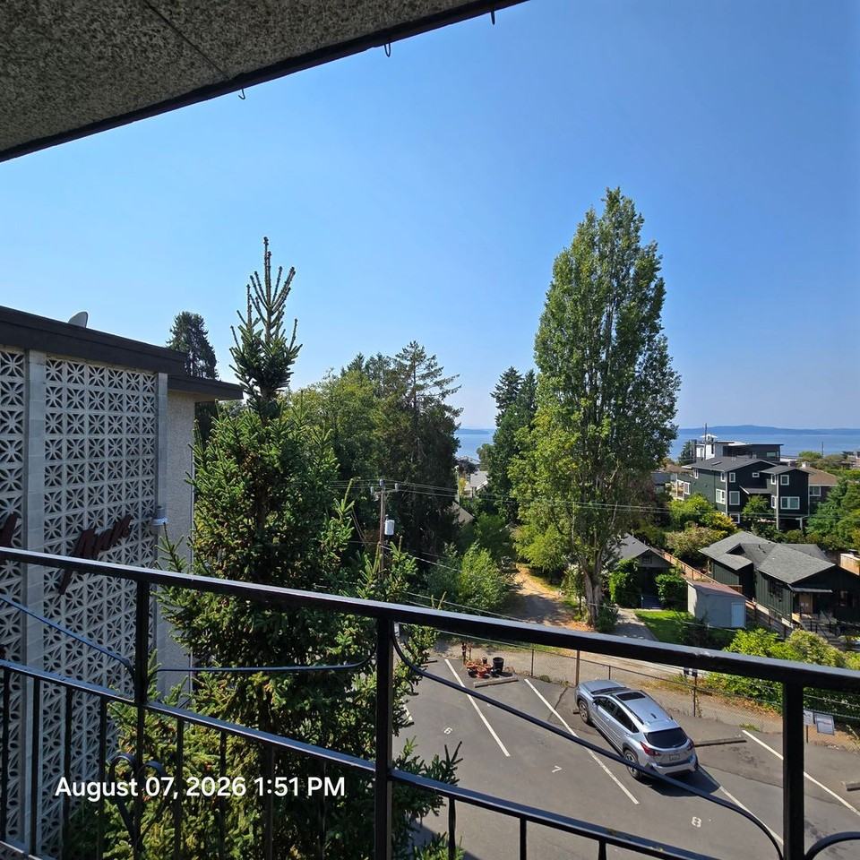 Tracy Ann Apartments - Photo 5 of 9