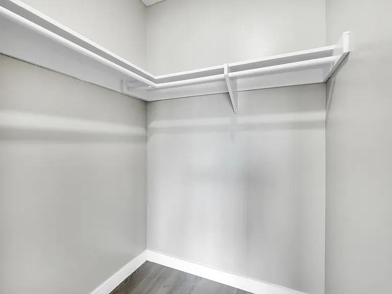 718 N. Inglewood Ave. - Photo 6 of 13