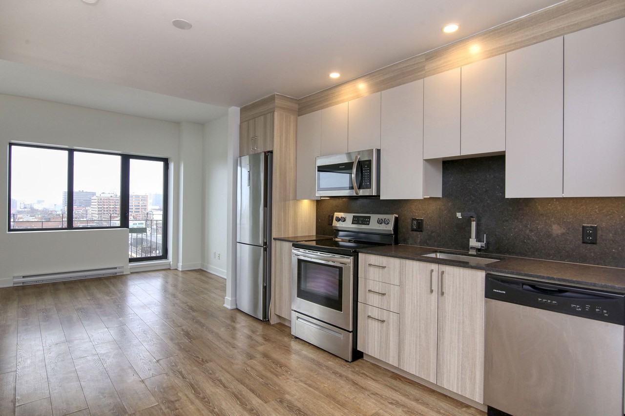 30 Boul Saint-Joseph E — photo 1