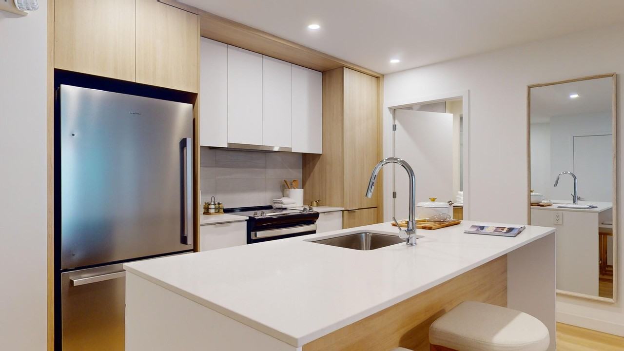 Hémisphère Pointe-Claire - Photo 4 of 22