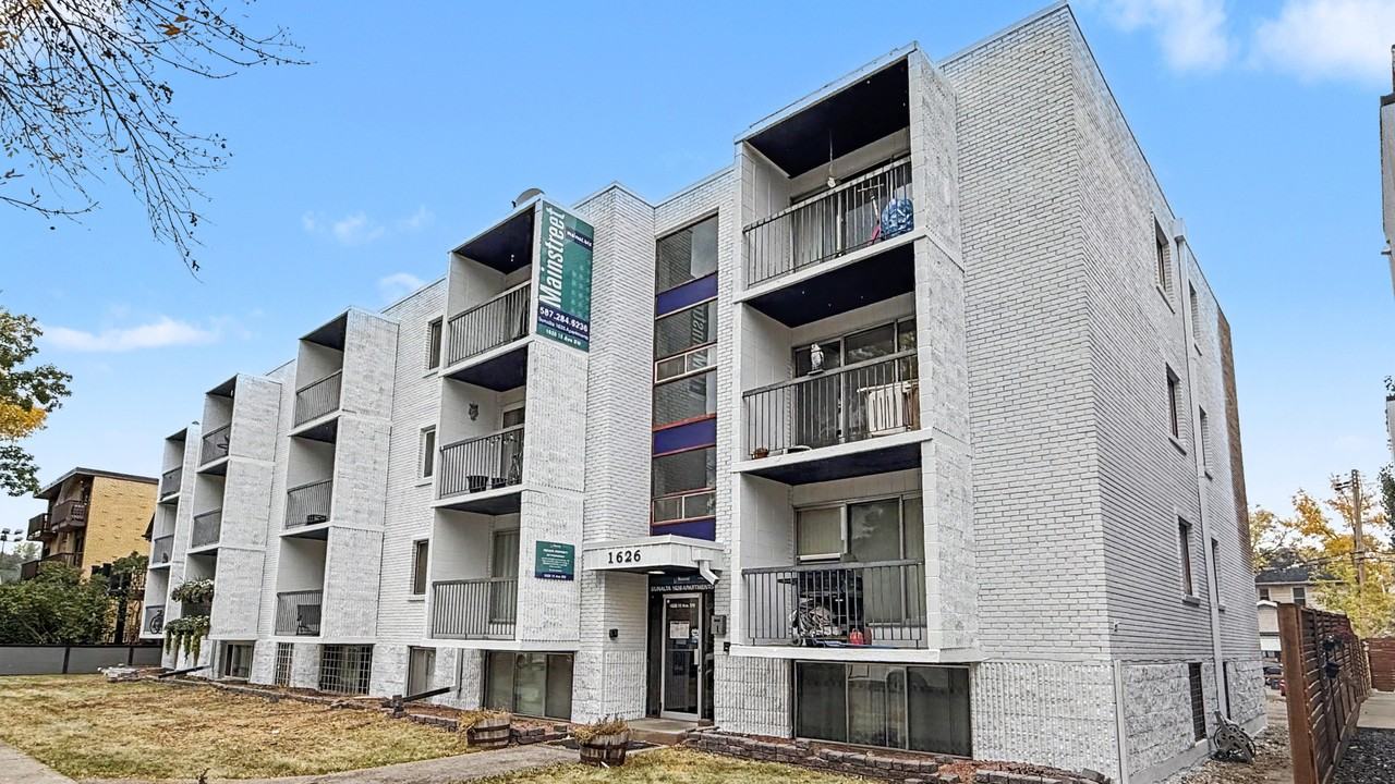 Sunalta 1626 Apartments - Photo 2 of 25