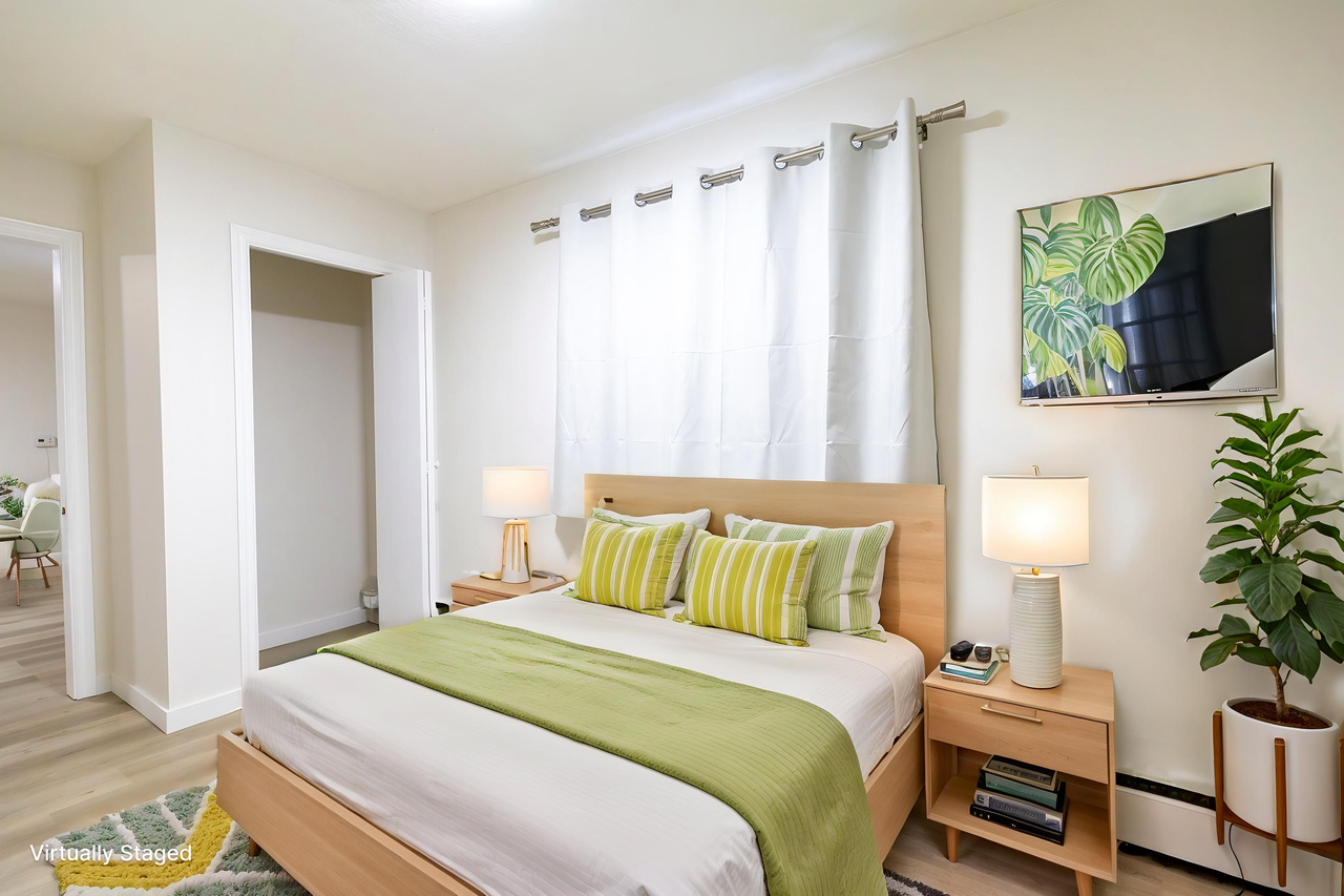 1711 Mount Royal Apartments - Photo 4 of 20