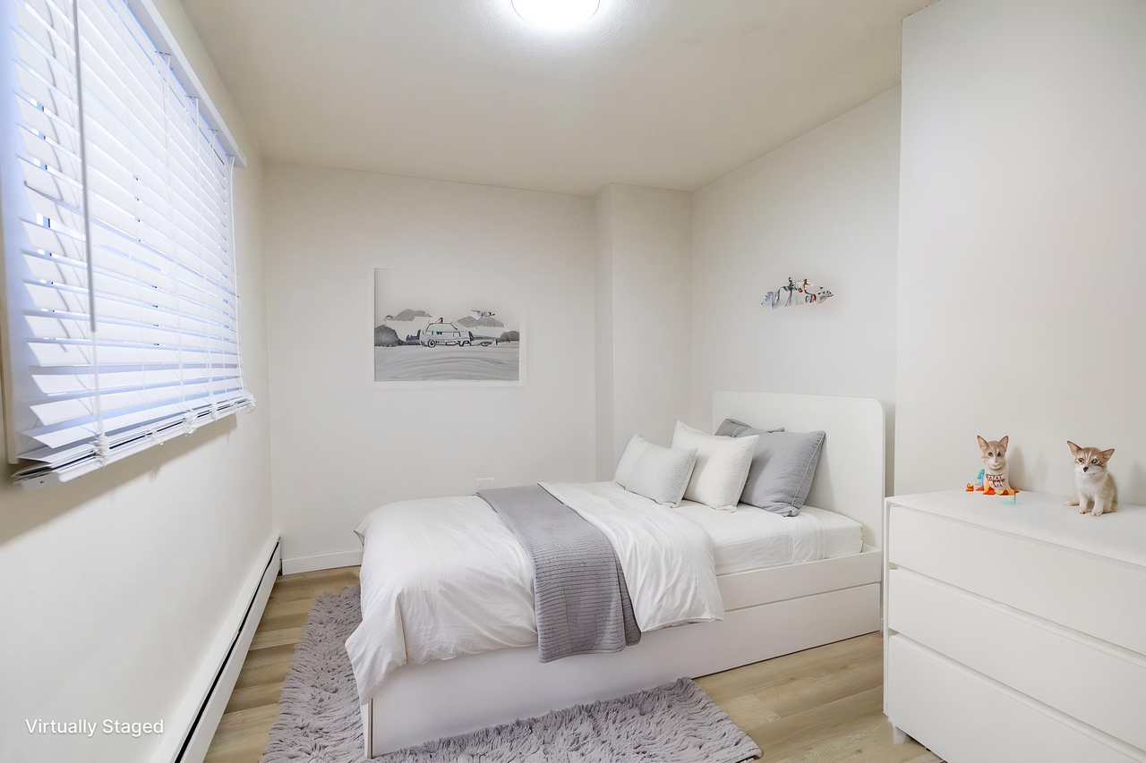 1711 Mount Royal Apartments - Photo 6 of 20