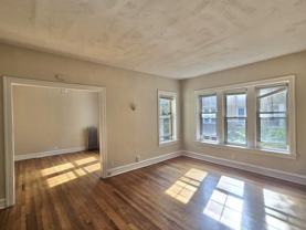 828 Reba Pl #2S - Photo 1 of 1