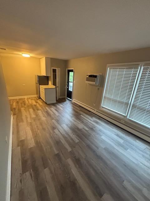 5565 W 95th St #2R - Photo 4 of 7