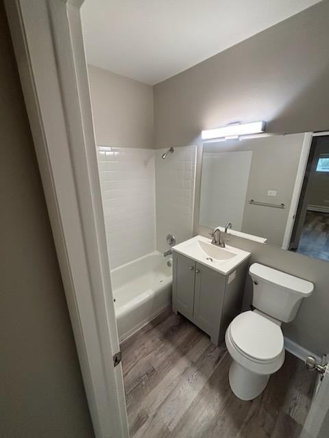 5565 W 95th St #2R - Photo 5 of 7