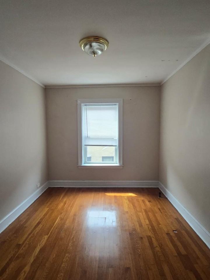 1914 W Morse Ave #3N - Photo 6 of 9