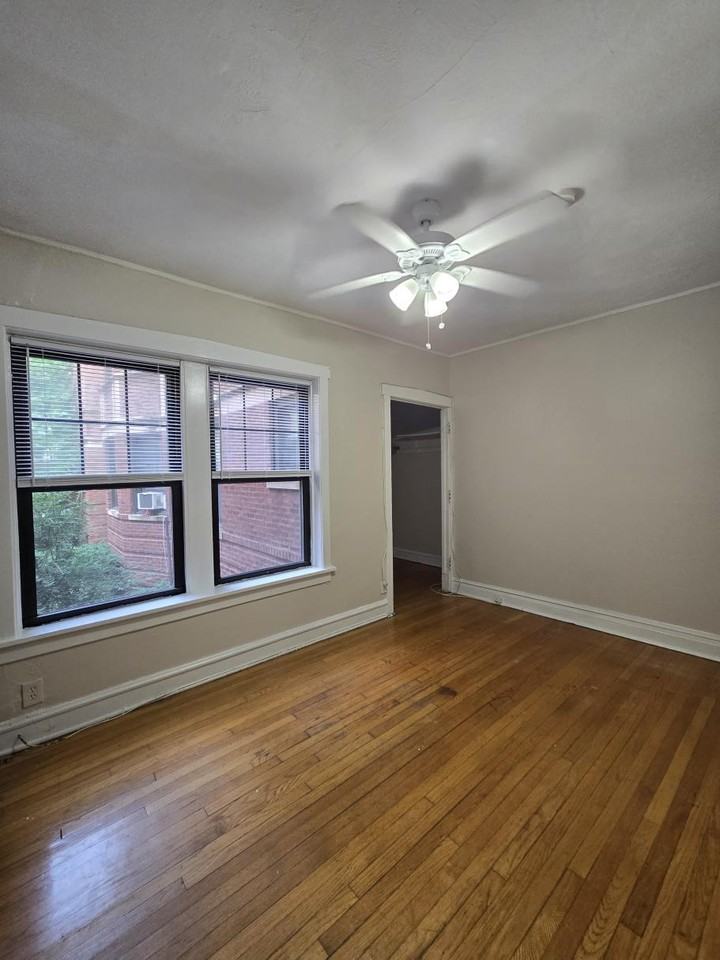 804 Sherman Ave #1 - Photo 3 of 9