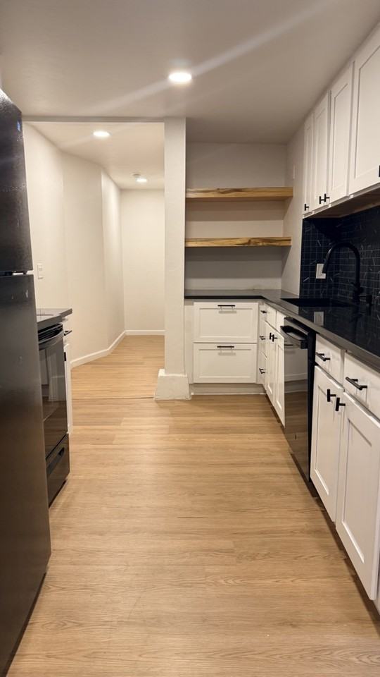 1231 Nw 33rd St #6 - Photo 2 of 21