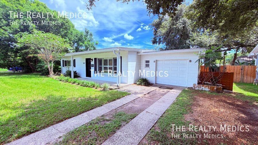 942 Sherrington Rd - Photo 2 of 30