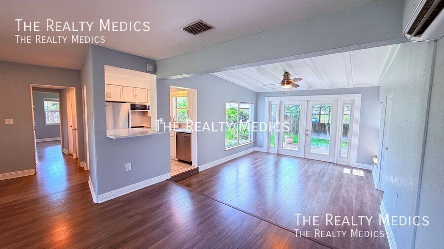 942 Sherrington Rd - Photo 7 of 30