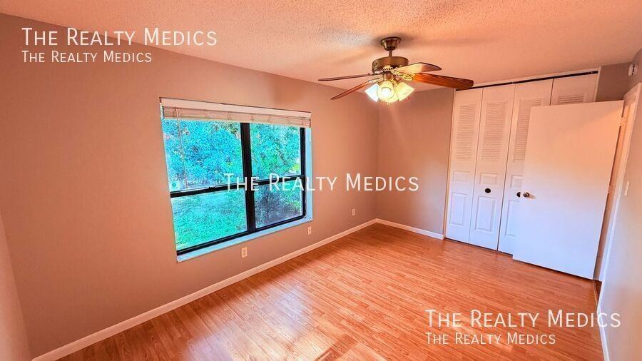 481 Timberwood Trl - Photo 5 of 48