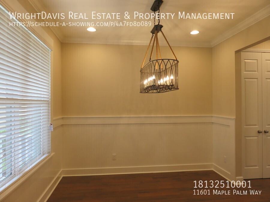 11601 Maple Palm Way - Photo 6 of 21
