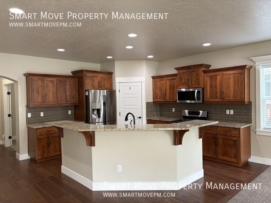 5800 N Red Hills Pl - Photo 7 of 28