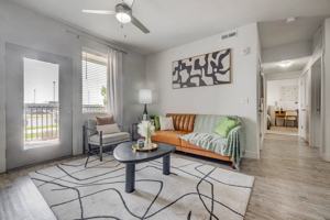 featured image of 736 W State St