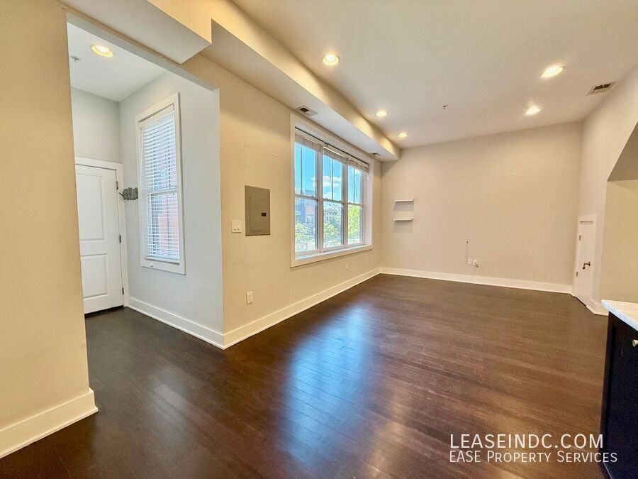 907 N St Nw #B1 - Photo 3 of 22