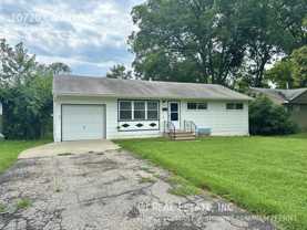 10720 Cambridge Ave - Photo 1 of 1