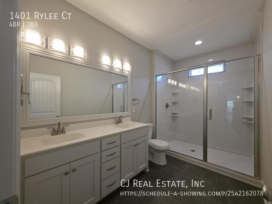 1401 Rylee Ct - Photo 7 of 11