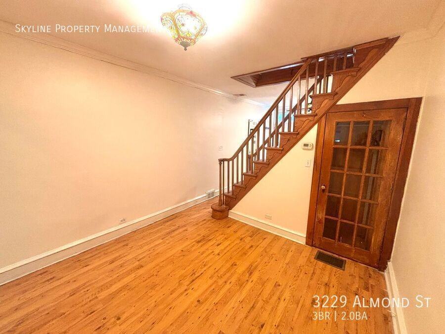 3229 Almond St - Photo 6 of 28