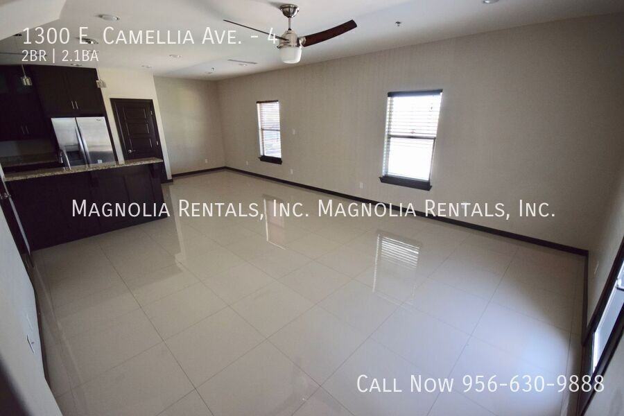 1300 E Camellia Ave #4 - Photo 7 of 12