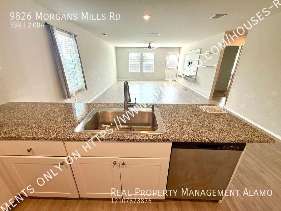 9826 Morgans Mills Rd - Photo 4 of 18