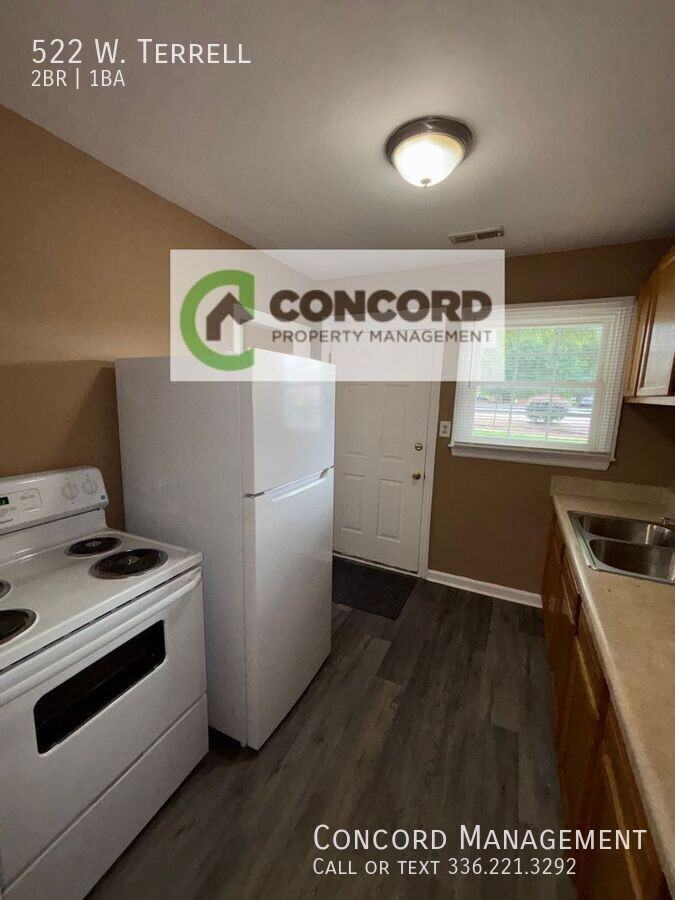522 W Terrell St - Photo 7 of 14