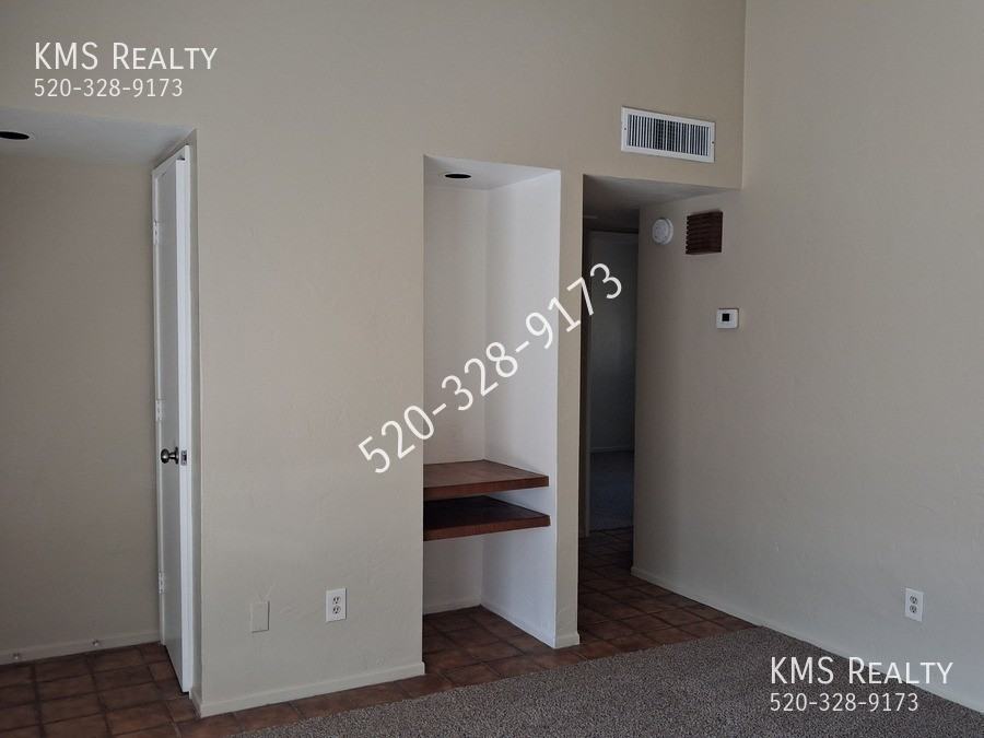 13501 N Lon Adams Rd #1 - Photo 6 of 18