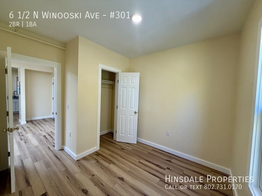 6 1/2 N Winooski Ave #301 - Photo 3 of 8