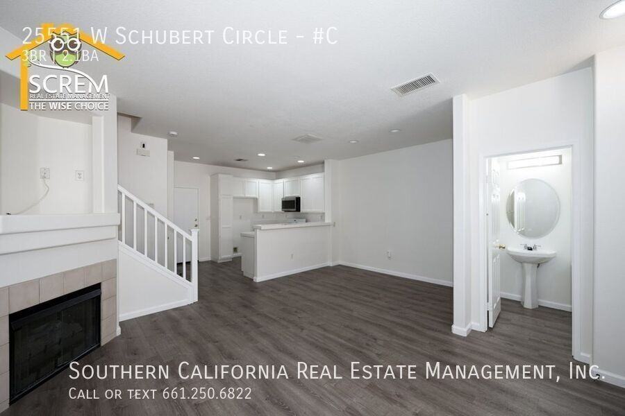 25551 Schubert Cir #C - Photo 4 of 26