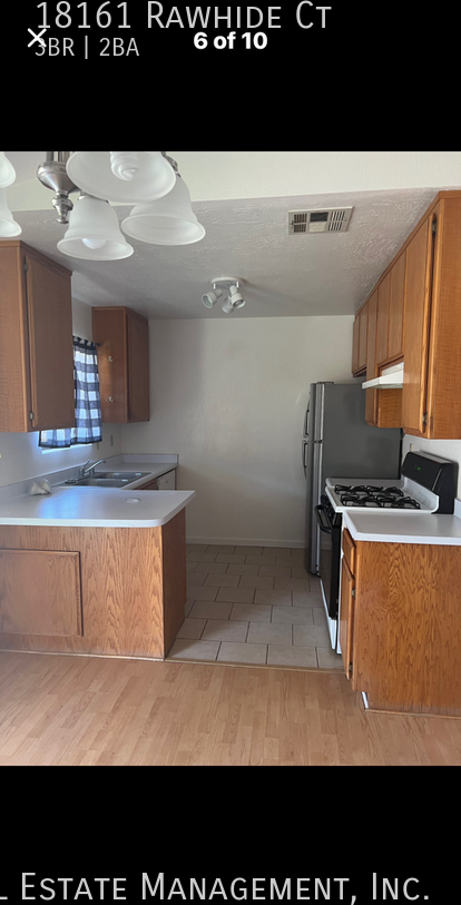 18161 Rawhide Ct - Photo 2 of 11