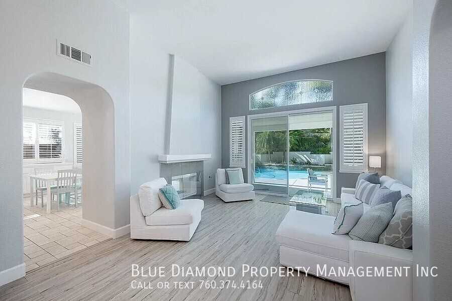 6645 Curlew Ter - Photo 4 of 8