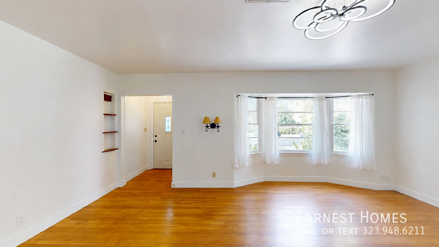 14920 Hesby St - Photo 2 of 30