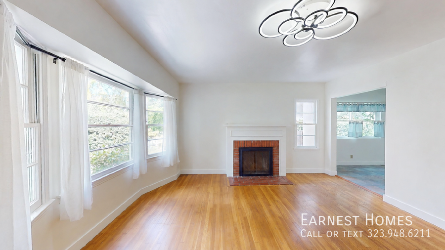 14920 Hesby St - Photo 4 of 30