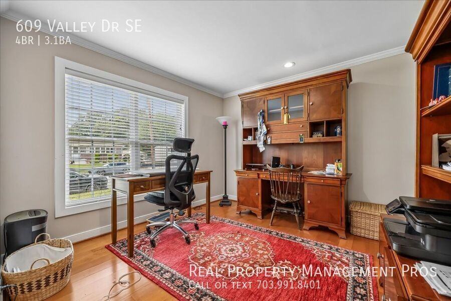 609 Valley Dr Se - Photo 6 of 50